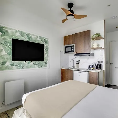 Charming - Ac- 2p - Nation Daire Paris