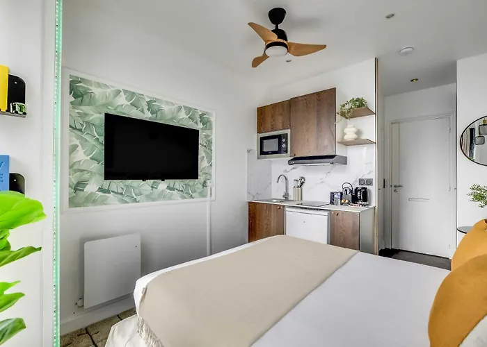 Charming - Ac- 2p - Nation Daire Paris